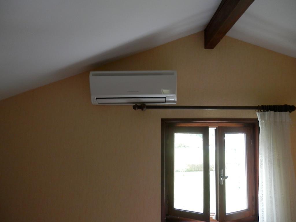 Chambres D'Hotes Chez Pascaline Ispoure Zimmer foto