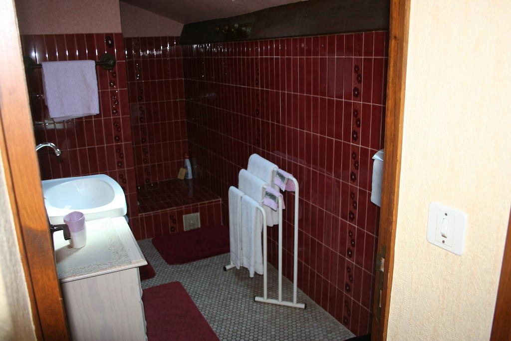 Chambres D'Hotes Chez Pascaline Ispoure Zimmer foto